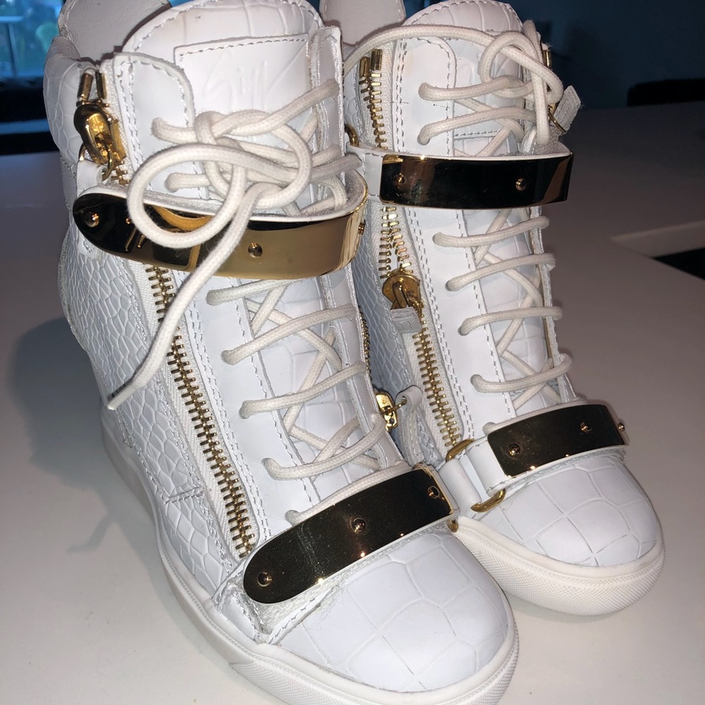 Giuseppe Zanotti white sneakers